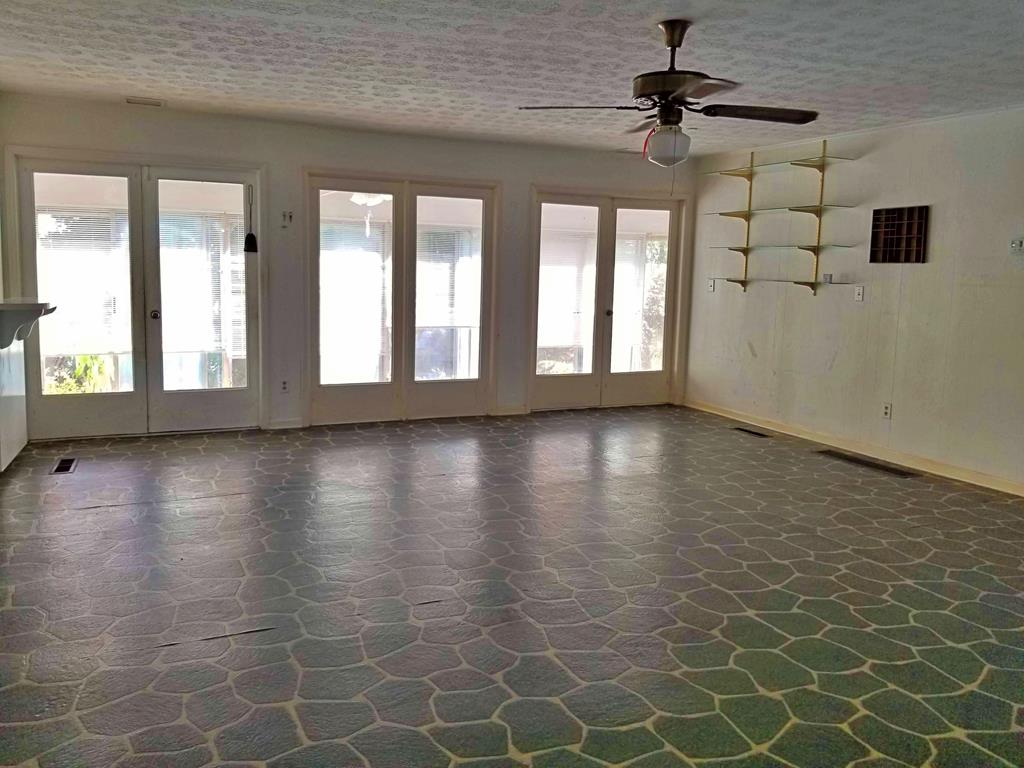 210 Cascade Road Columbus, GA 31904 - Photo 7 of 35 Gallery Image 7