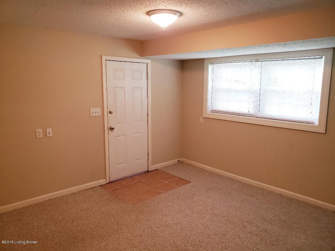 2617 Harmony Road Louisville, KY 40299 - Photo 14 of 19 20180831_085518