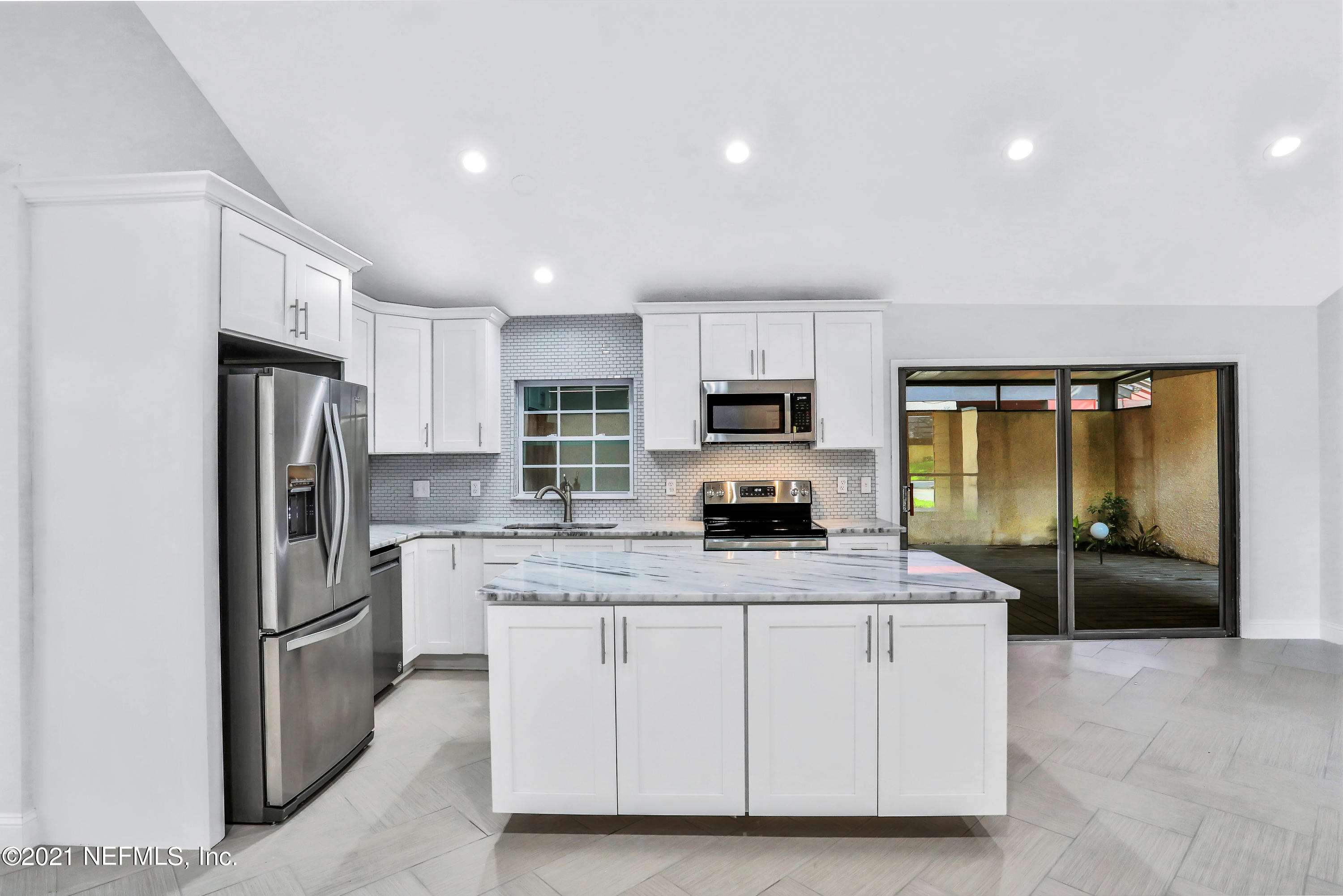 3401 Waverly Dock Road Jacksonville, FL 32223 - Photo 6 of 16 Kitchen 1