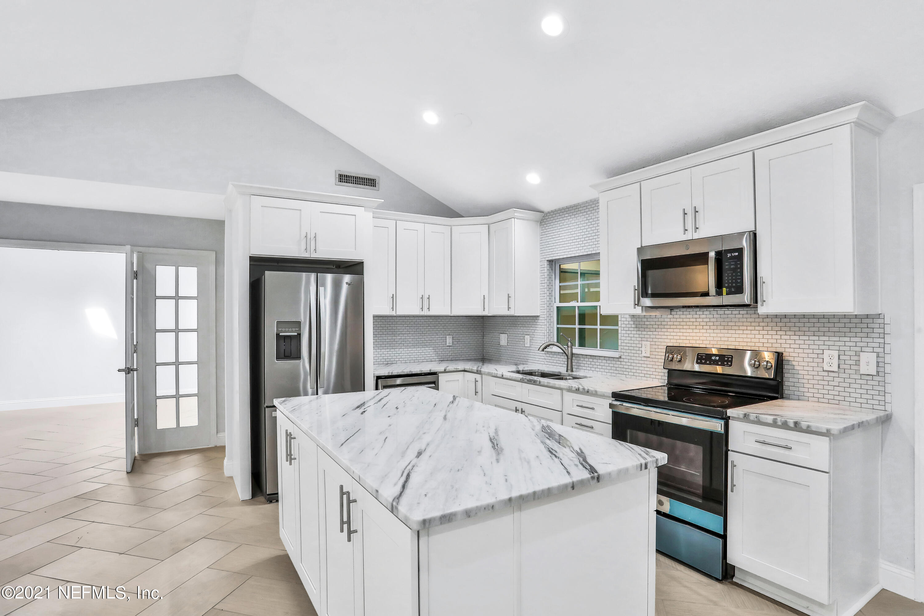 3401 Waverly Dock Road Jacksonville, FL 32223 - Photo 7 of 16 Kitchen 2