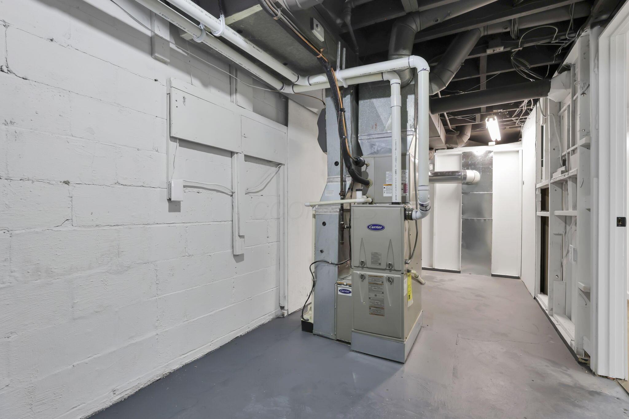 180 North Harding Road Columbus, OH 43209 - Photo 29 of 38 Mechanical Room