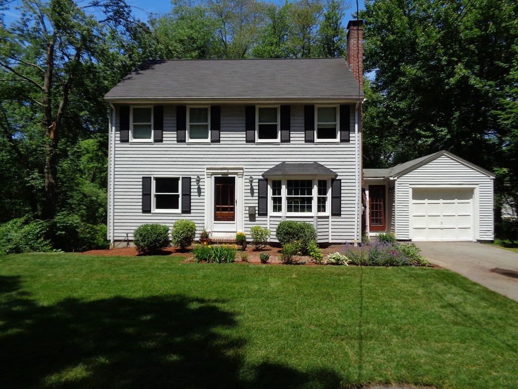 27 Hill Street Lexington, MA 02421 - Photo 1 of 26