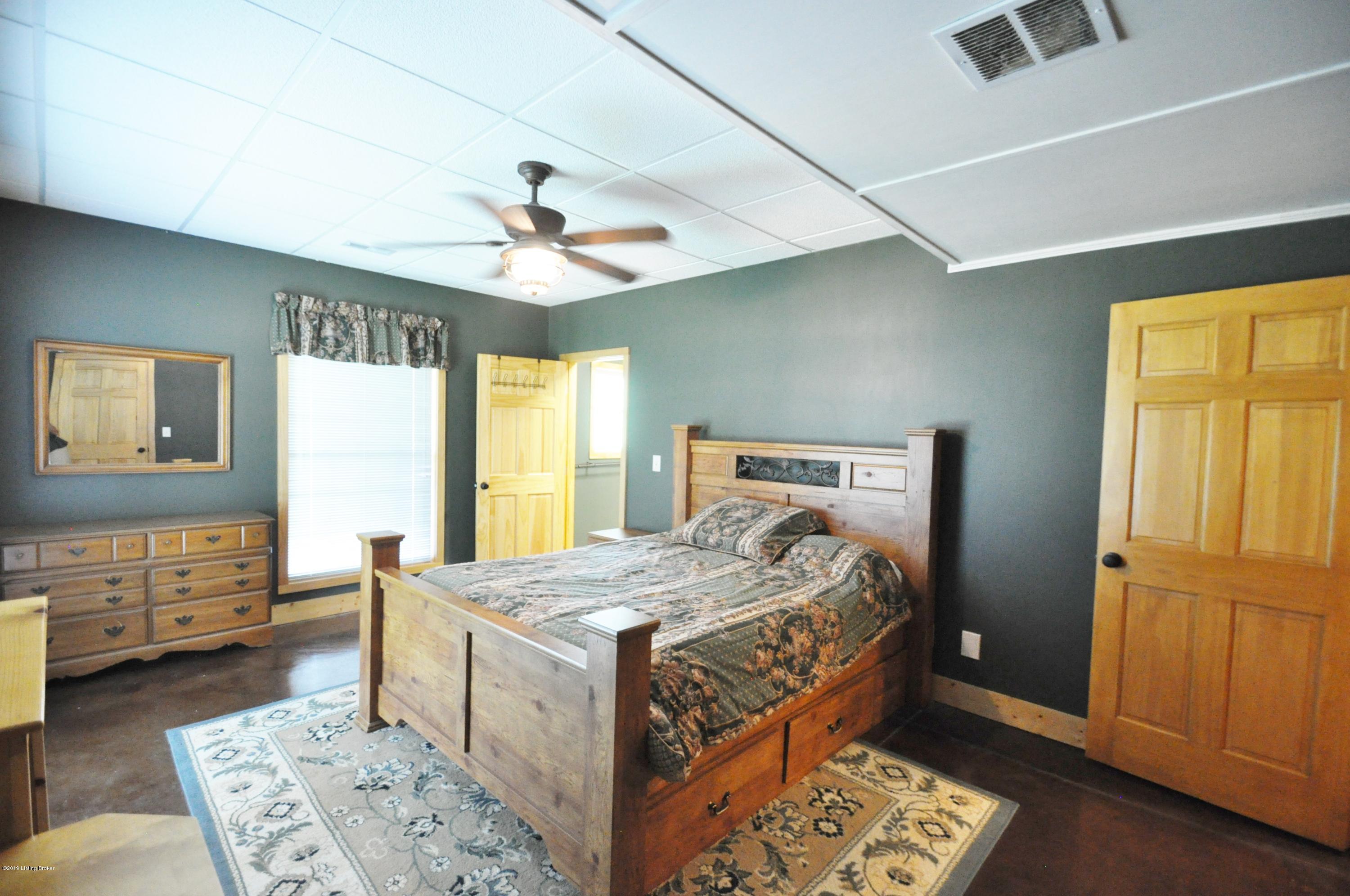 8868 Lagrange Road Smithfield, KY 40068 - Photo 73 of 98 DSC_0476