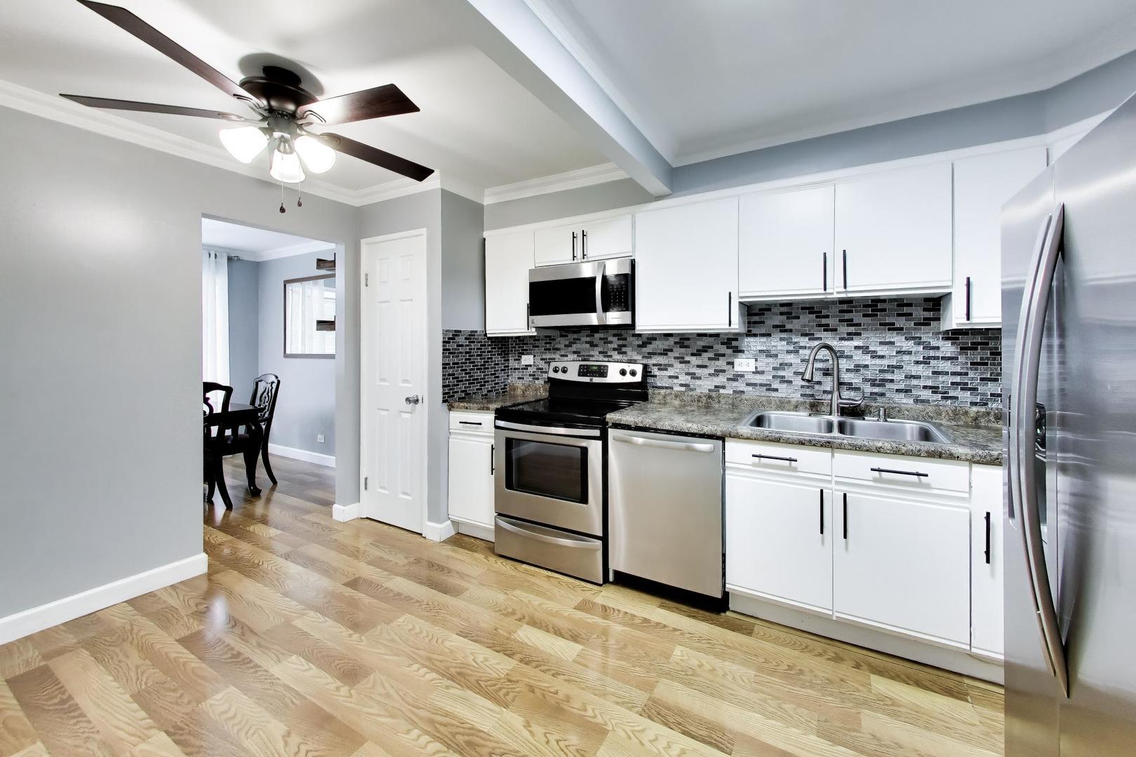 547 Norman Road Bolingbrook, IL 60440 - Photo 8 of 21 Gallery Image 8