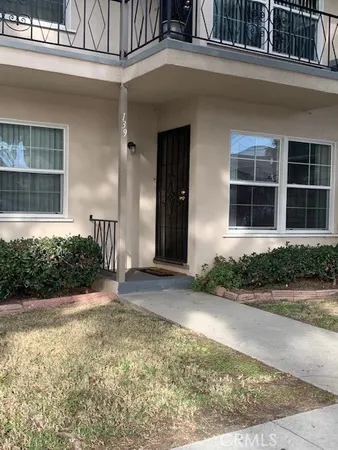 $1,800 | 139 23rd Street, Long Beach, CA 90806