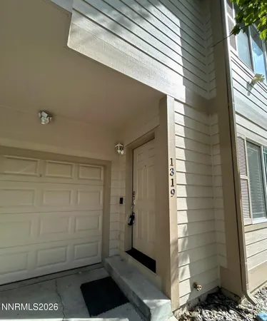 $2,100 | 1319 Powell Lane, Reno, NV 89502