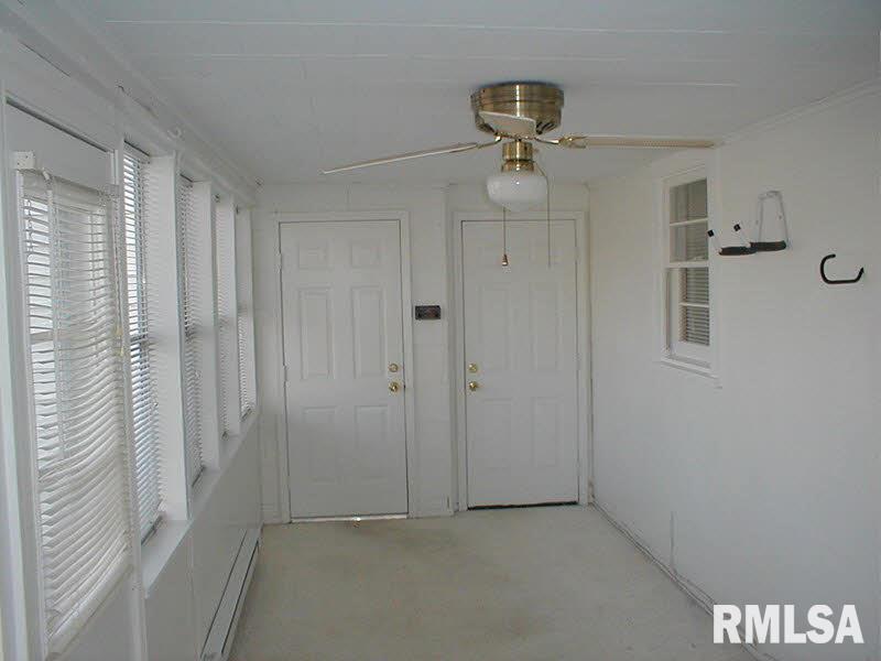 413 Charlotte Road Marion, IL 62959 - Photo 20 of 25 Gallery Image 20