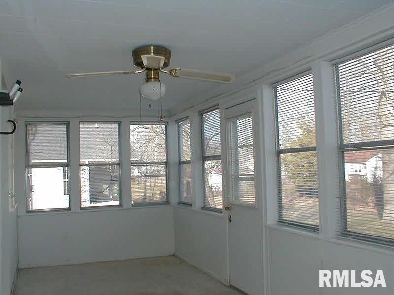 413 Charlotte Road Marion, IL 62959 - Photo 21 of 25 Gallery Image 21