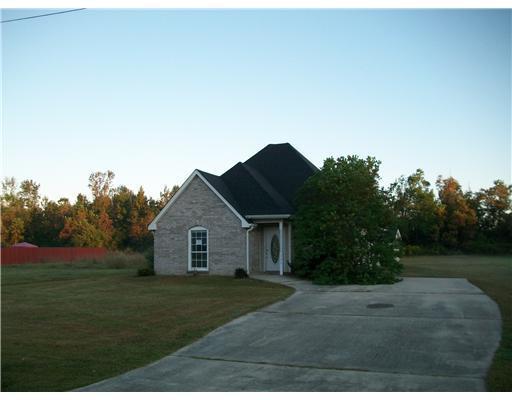 125 Williamsburg Road Picayune, MS 39466 - Photo 1 of 4 Primary Photo