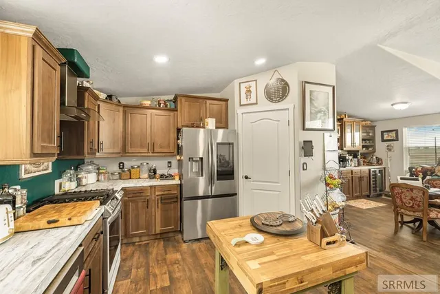 $470,000 | 13678 North Hawthorne Road, Pocatello, ID 83202