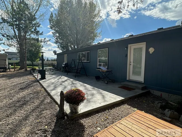 $470,000 | 13678 North Hawthorne Road, Pocatello, ID 83202