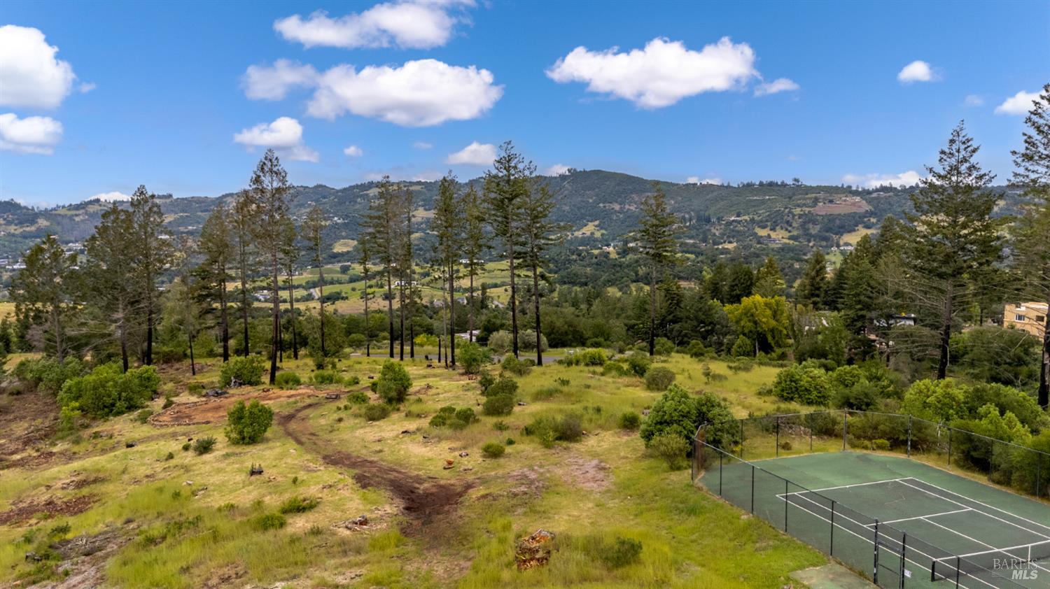 164 Meadowcroft Way Santa Rosa, CA 95404 - Photo 7 of 14 a view of a city