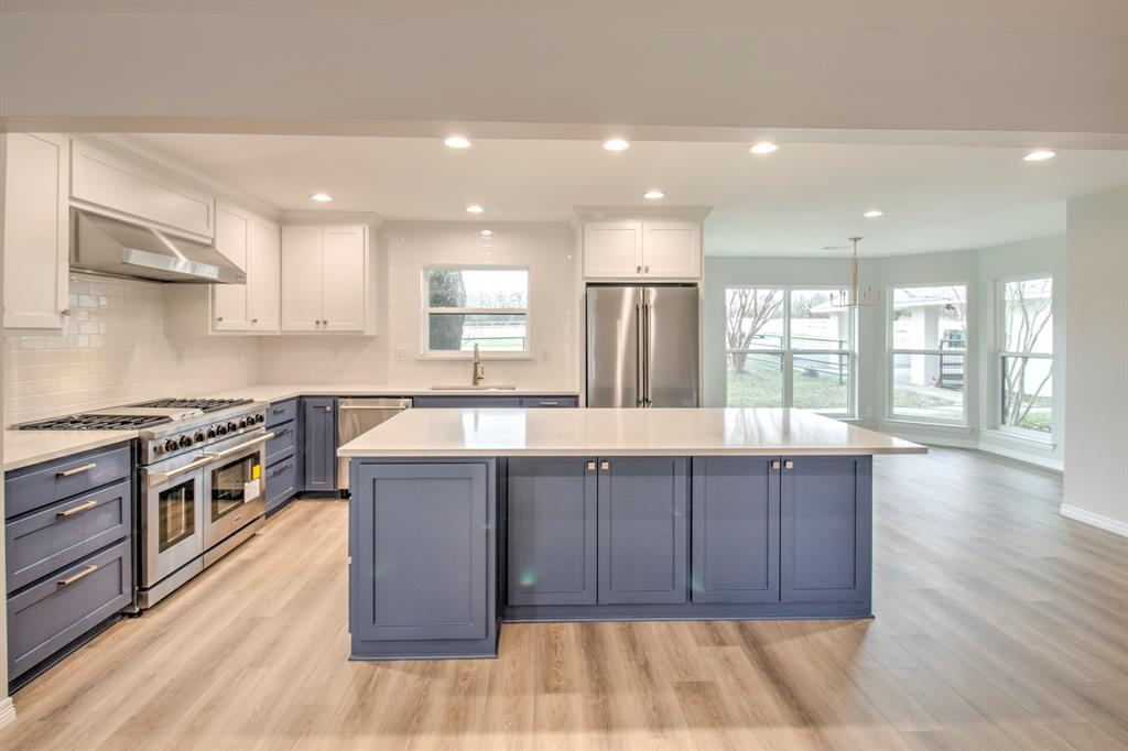 3700 Moseley Road Cross Roads, TX 76227 - Photo 11 of 38 Chef's Kiss!