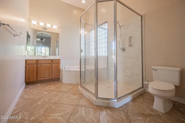 $3,395 | 2902 East Gary Way, Phoenix, AZ 85042