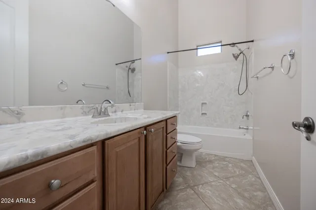 $3,395 | 2902 East Gary Way, Phoenix, AZ 85042