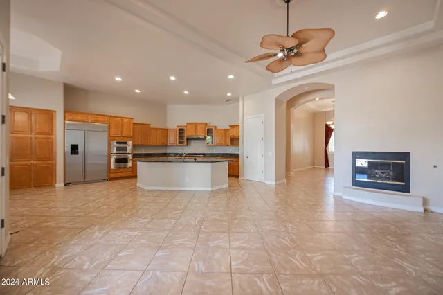 $3,395 | 2902 East Gary Way, Phoenix, AZ 85042