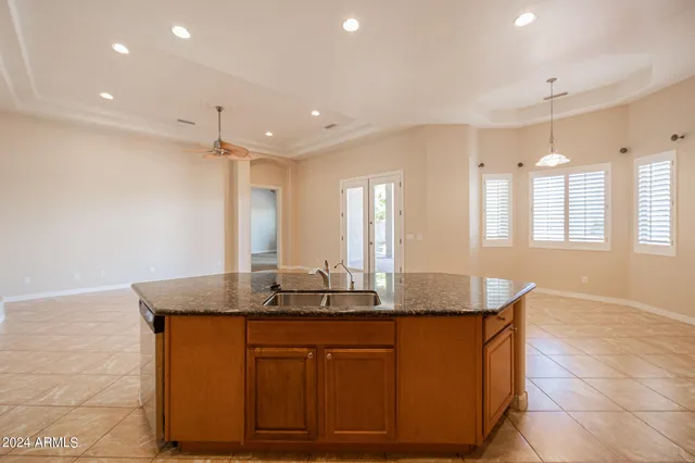 $3,395 | 2902 East Gary Way, Phoenix, AZ 85042