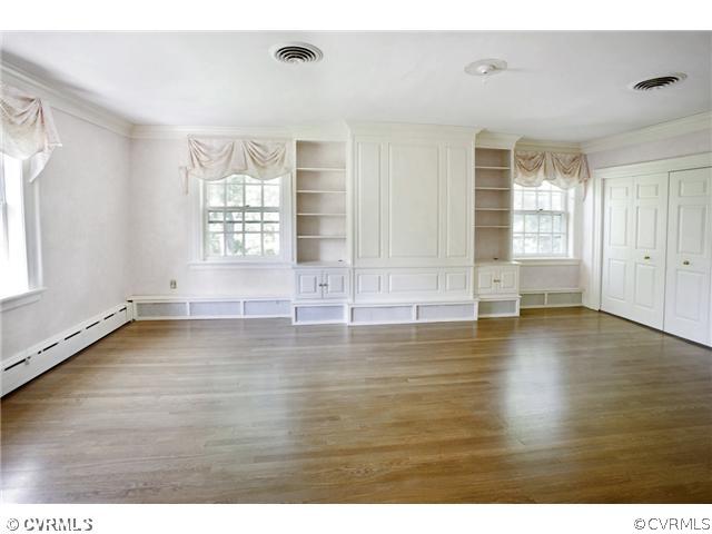 4104 Exeter Road Richmond, VA 23221 - Photo 11 of 18 Master Bedroom - Large Master Bedroom