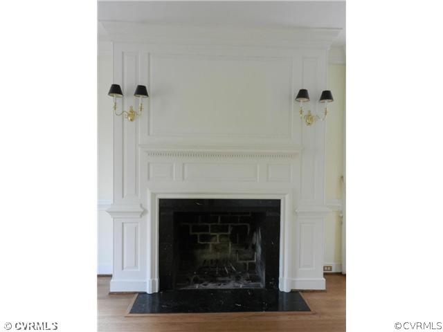 4104 Exeter Road Richmond, VA 23221 - Photo 6 of 18 Living Room - LR fireplace