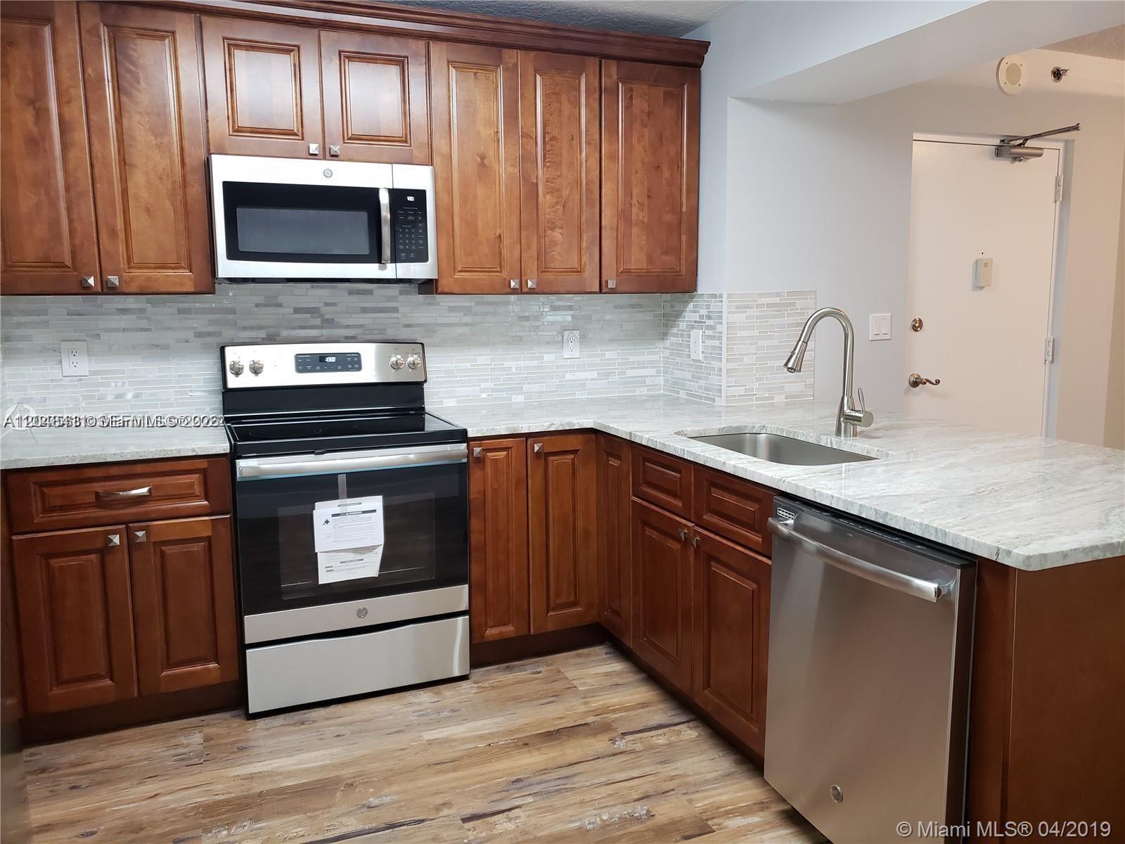 104 Southwest 9th Street, Unit 304 Miami, FL 33130 - Photo 6 of 17