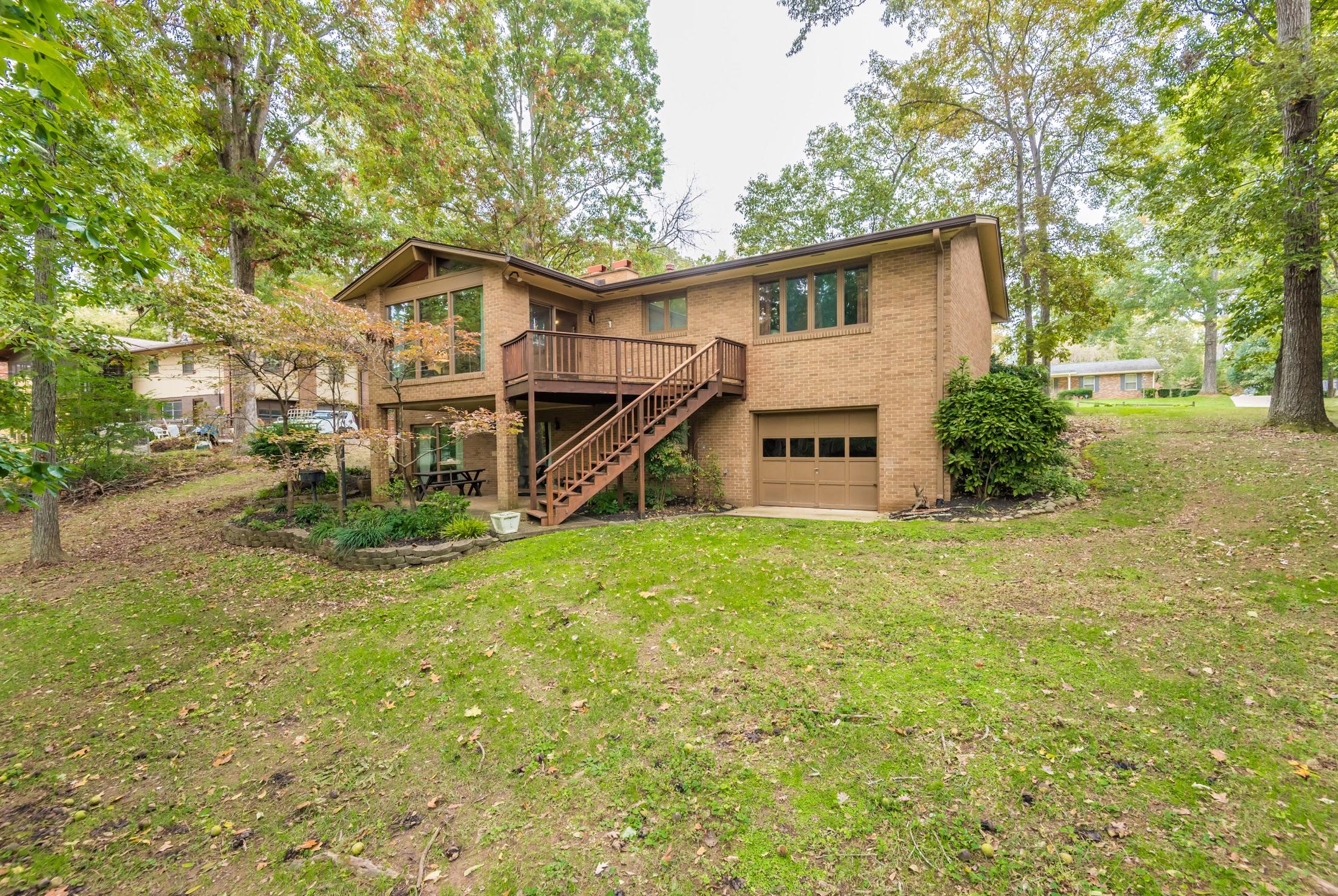 7929 Whitcomb Road Powell, TN 37849 - Photo 3 of 34 7929WhitcombRd-35