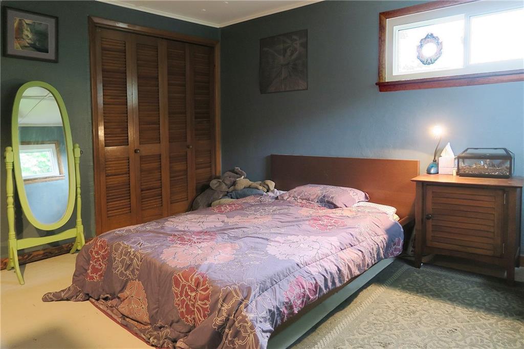 1013 Sharps Hill Road Pittsburgh, PA 15215 - Photo 10 of 17 Gallery Image 10