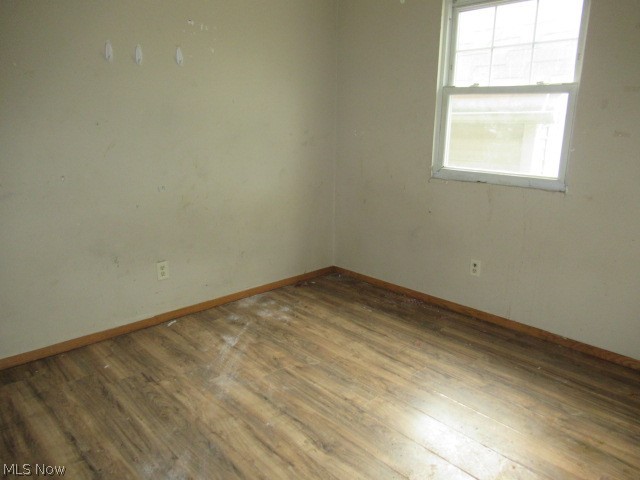 1625 Navarre Road Southwest Canton, OH 44706 - Photo 15 of 20 First Floor Main House