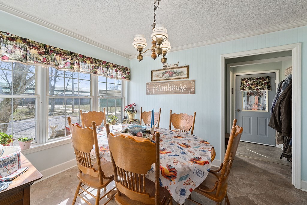 1736 Dripping Springs Road Monterey, TN 38574 - Photo 26 of 62 Gallery Image 26