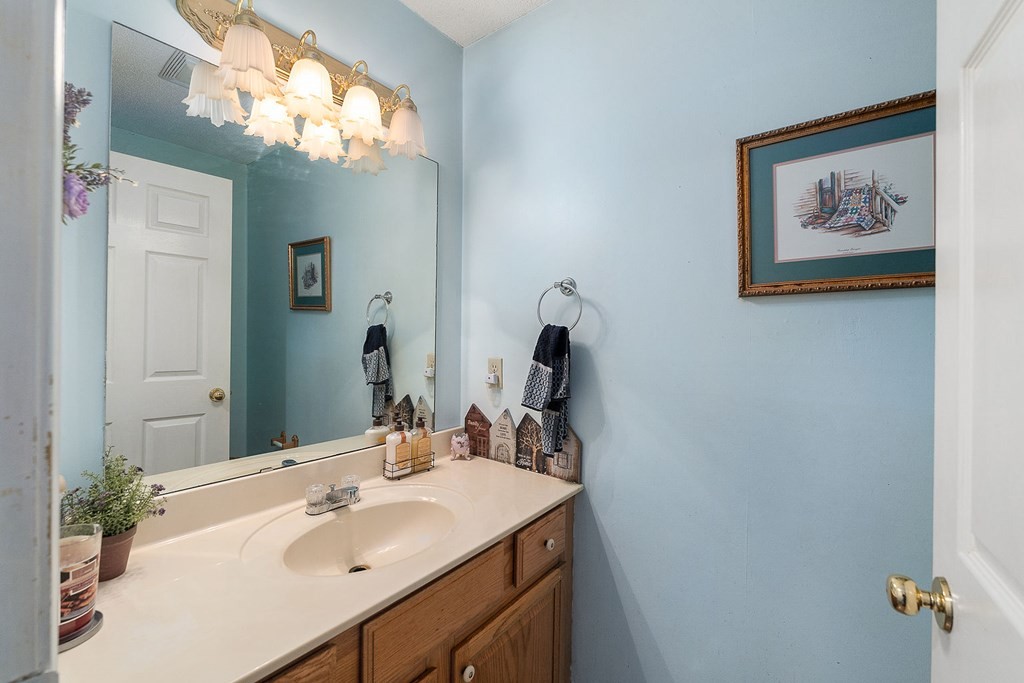 1736 Dripping Springs Road Monterey, TN 38574 - Photo 29 of 62 Gallery Image 29