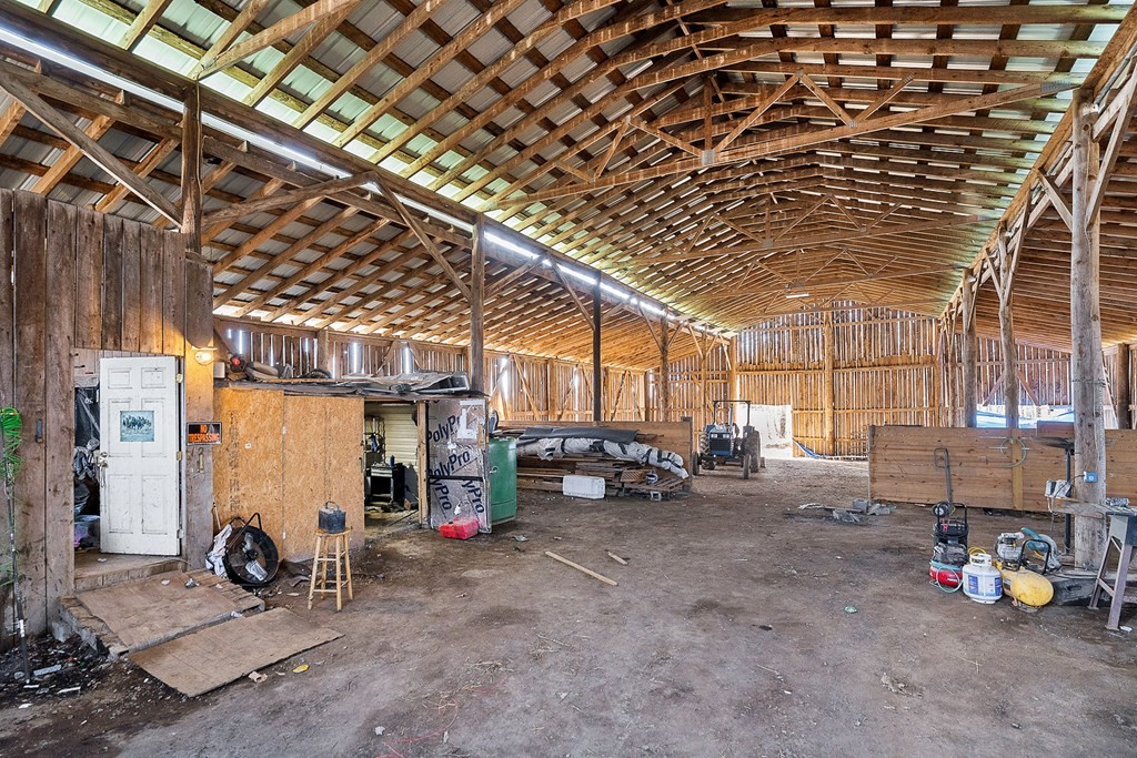 1736 Dripping Springs Road Monterey, TN 38574 - Photo 48 of 62 Gallery Image 48