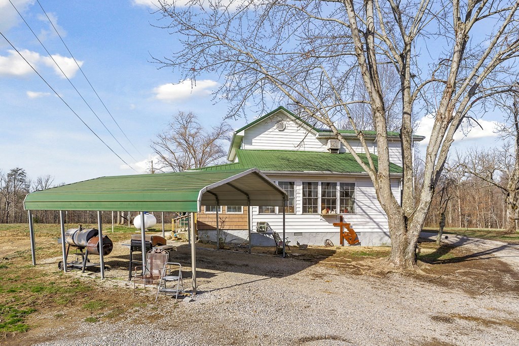 1736 Dripping Springs Road Monterey, TN 38574 - Photo 53 of 62 Gallery Image 53