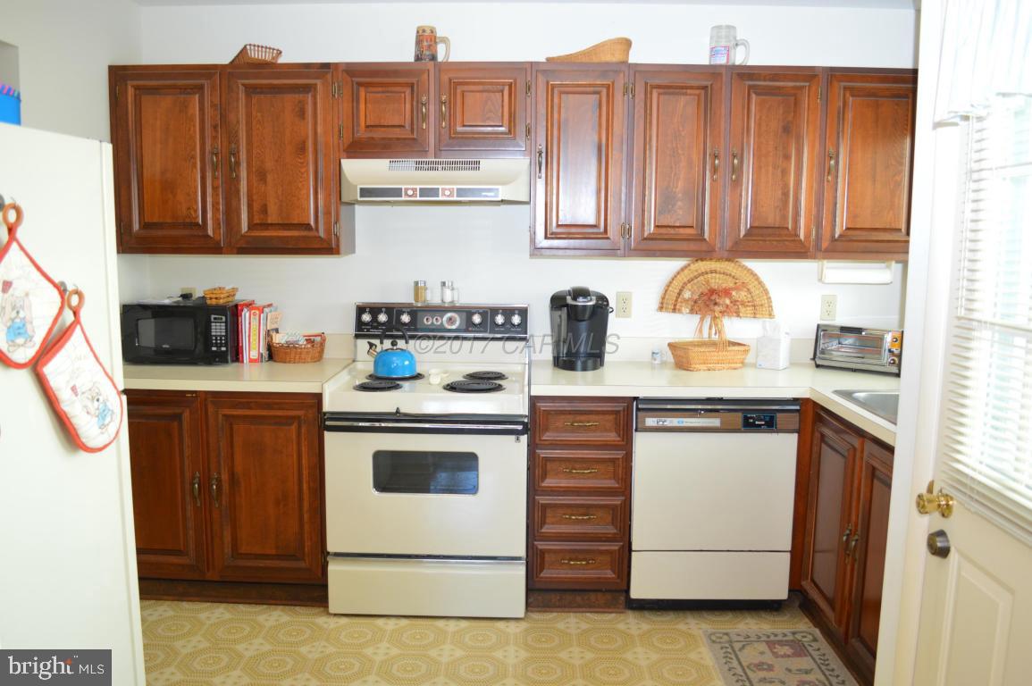 703 Kelly Road, Unit B Ocean City, MD 21842 - Photo 11 of 26 Gallery Image 11