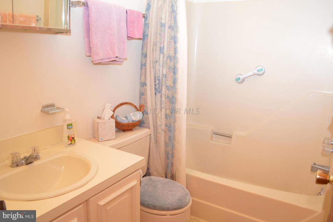 703 Kelly Road, Unit B Ocean City, MD 21842 - Photo 20 of 26 Gallery Image 20