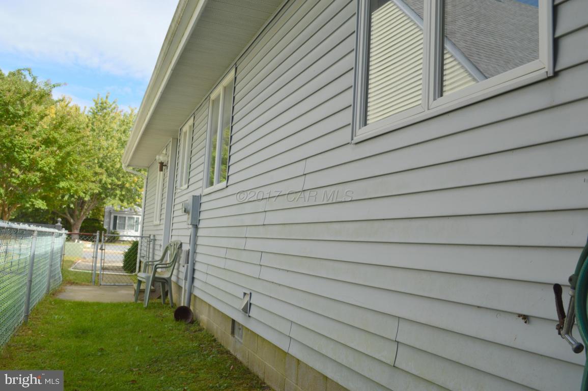 703 Kelly Road, Unit B Ocean City, MD 21842 - Photo 3 of 26 Gallery Image 3