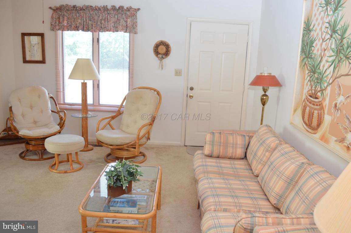 703 Kelly Road, Unit B Ocean City, MD 21842 - Photo 5 of 26 Gallery Image 5