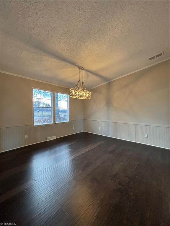 1133 Angell Road Madison, NC 27025 - Photo 3 of 19