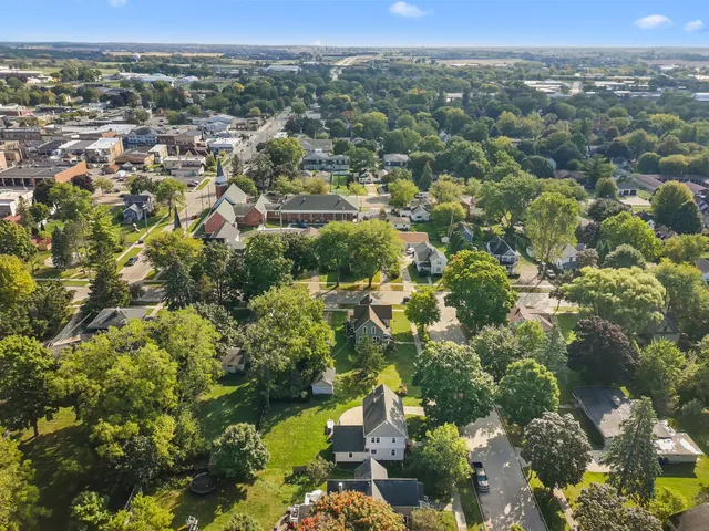 $310,000 | 214 Randall Place, Elkhorn, WI 53121