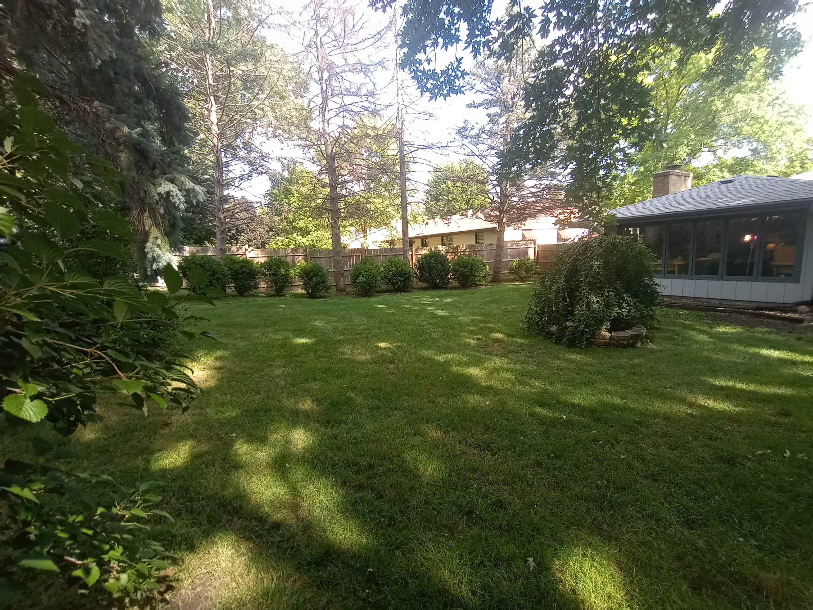 5242 Brookview Road Rockford, IL 61107 - Photo 42 of 44 a view of a backyard