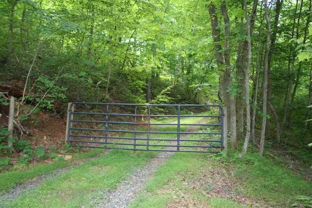 South F T Valley Road Sperryville, VA 22740 - Photo 3 of 7 Gate at right of way entrance