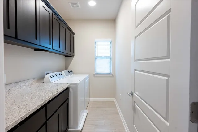 $2,395 | 13800 Lyndhurst Street, Unit 281, Austin, TX 78717