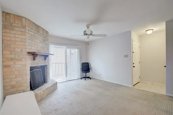 $1,100 | 2800 Jeanetta Street, Unit 2302, Houston, TX 77063