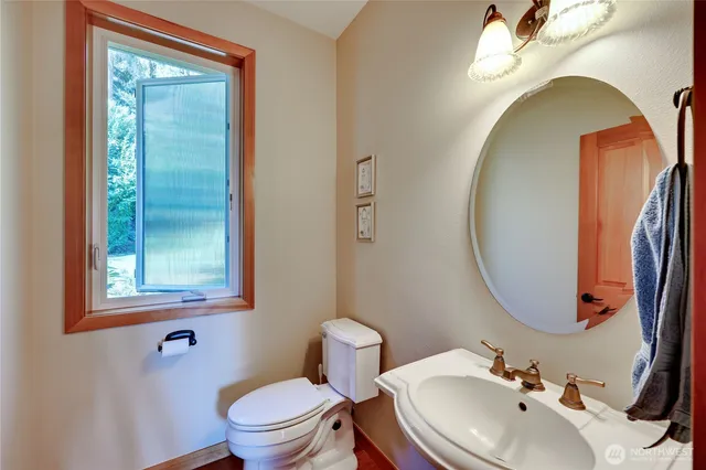 $1,425,000 | 644 Bywater Way, Port Ludlow, WA 98365