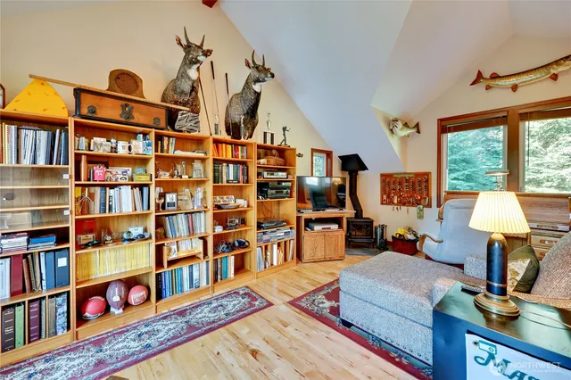 $1,425,000 | 644 Bywater Way, Port Ludlow, WA 98365