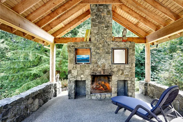 $1,425,000 | 644 Bywater Way, Port Ludlow, WA 98365