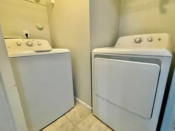 $2,650 | 2054 Alta Meadows Lane, Unit 2407, Delray Beach, FL 33444