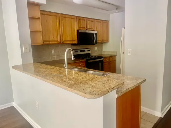 $2,650 | 2054 Alta Meadows Lane, Unit 2407, Delray Beach, FL 33444