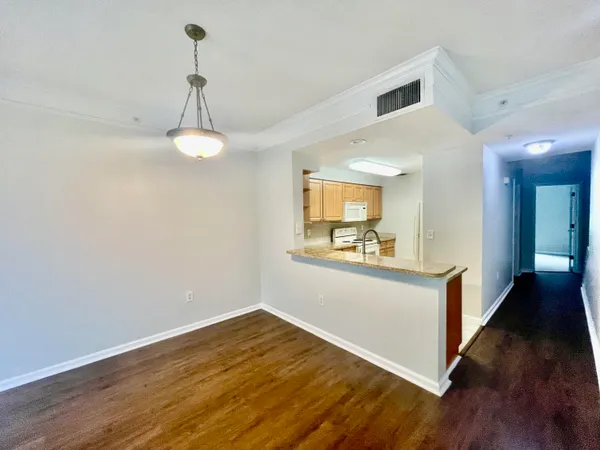 $2,650 | 2054 Alta Meadows Lane, Unit 2407, Delray Beach, FL 33444