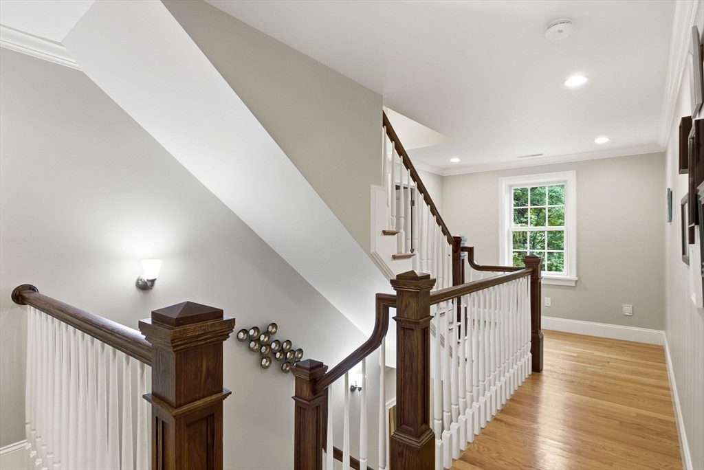 7 Davis Road Bedford, MA 01730 - Photo 22 of 37