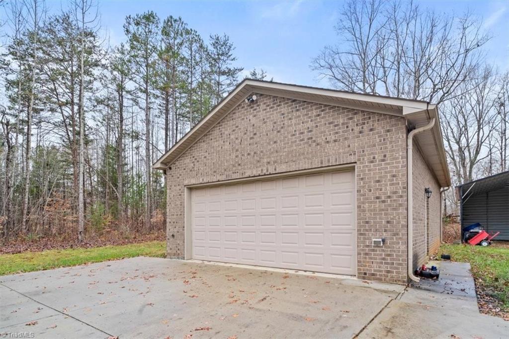 3885 Hoover Hill Road Trinity, NC 27370 - Photo 48 of 50