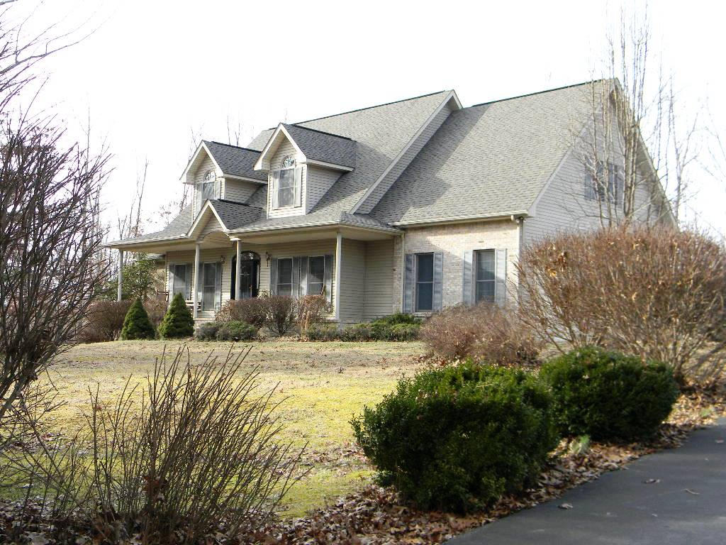 386 Rogers Road Crossville, TN 38571 - Photo 1 of 39 01